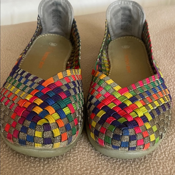 bernie mev. Multicolor Woven Sandals - Picture 3 of 6